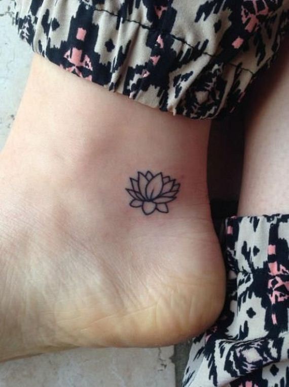 09-tiny-tattoos-you-cant-wait-to-have