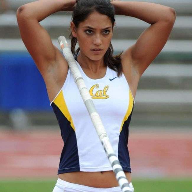 20 Sexy And Hot Allison Stokke Photos - 12thBlog