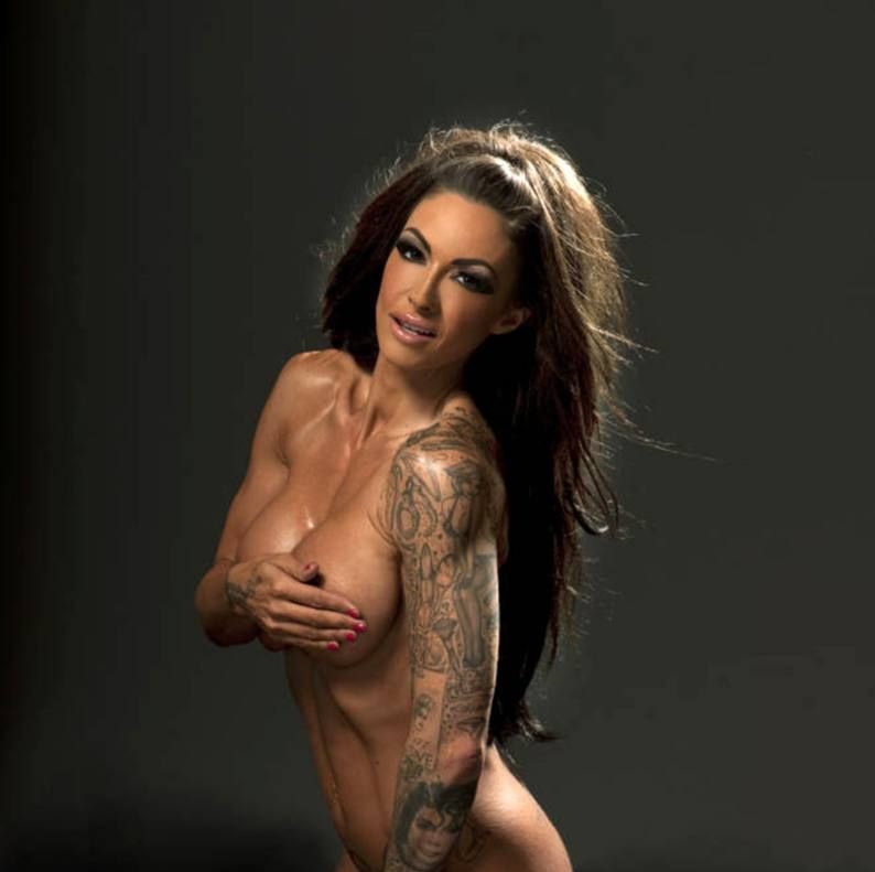 Hot And Sexy Jodie Marsh Photos.