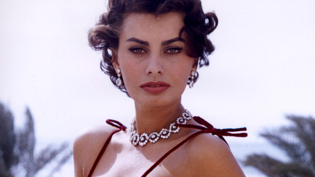 Loren of sophia nude photos Sophia Loren
