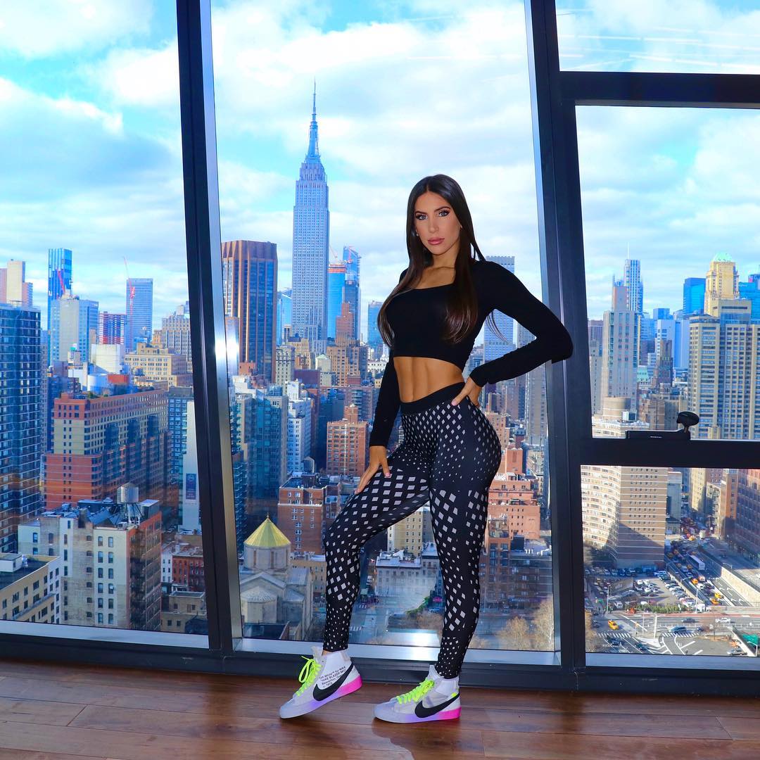 The Hottest Photos Of Jen Selter.