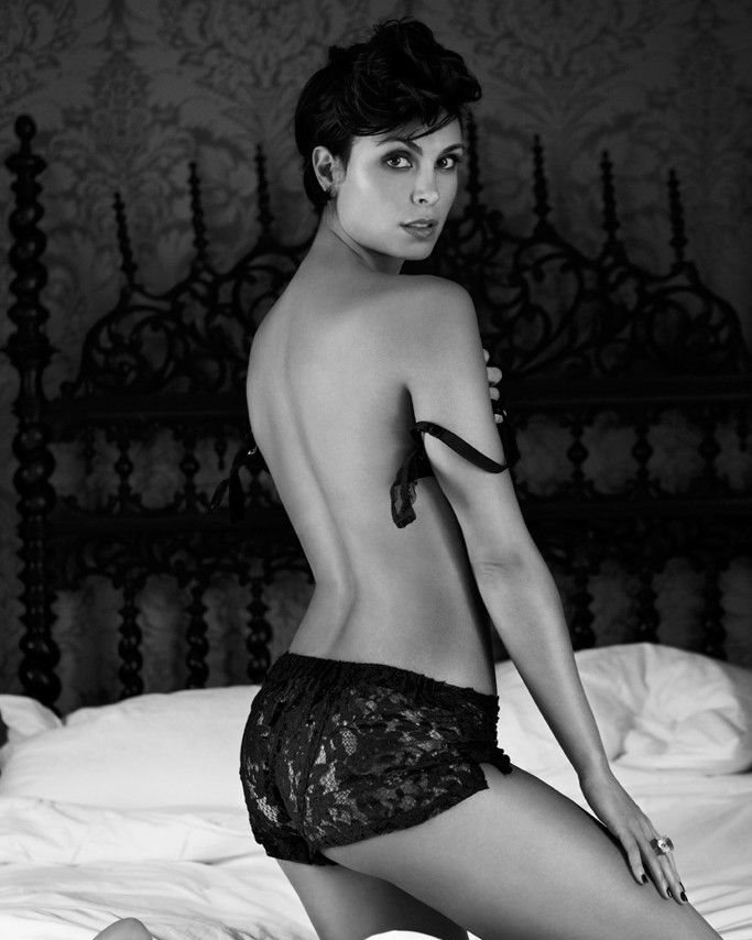 The Hottest Morena Baccarin Photos.