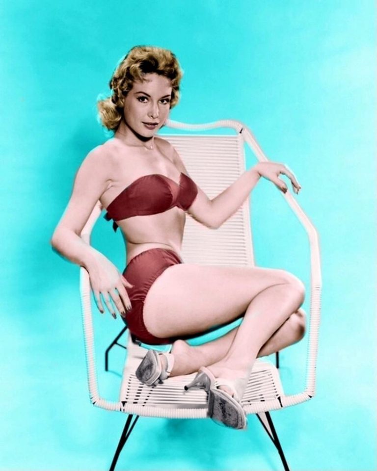 Yes, she is a very sexy woman and Barbara Eden’s bra and... 