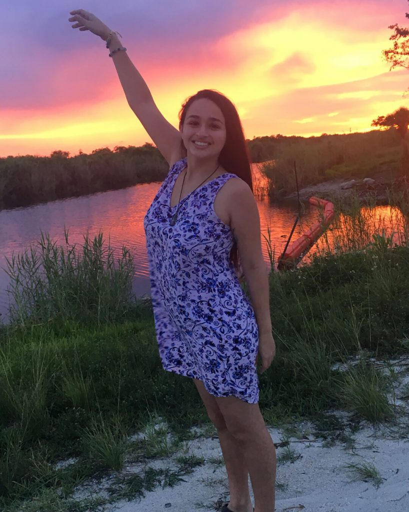 the-hottest-jazz-jennings-photos-around-the-world-12thblog