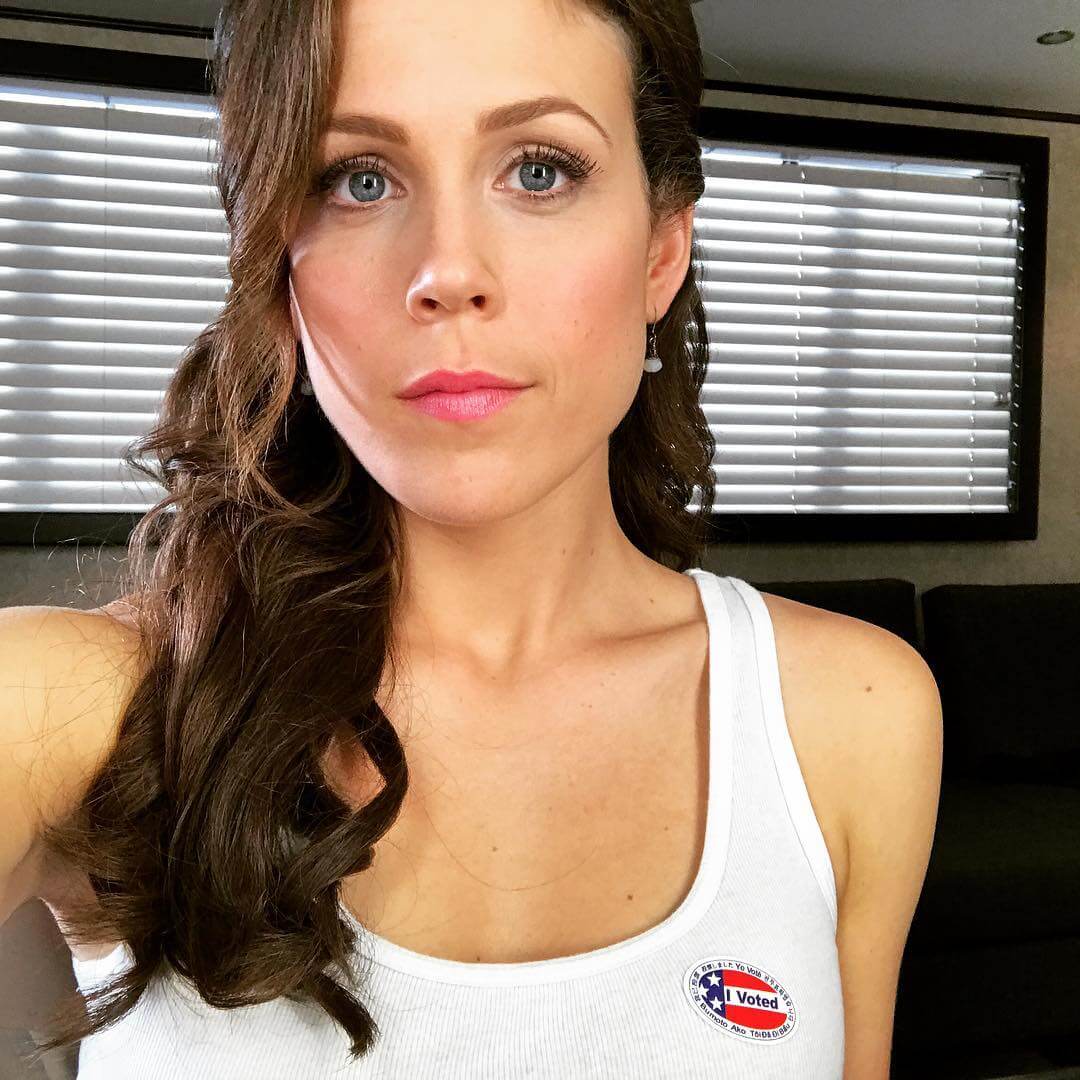 These sexy Erin Krakow bikini photos will make you wonder how someone so be...