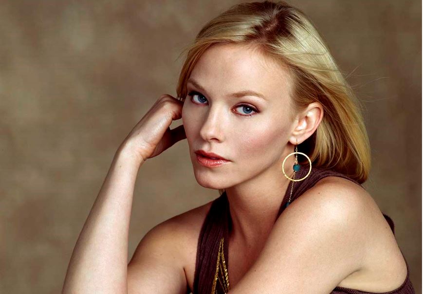 Kelli Giddish was born on April 13, in the year, 1980 and she is a very fam...