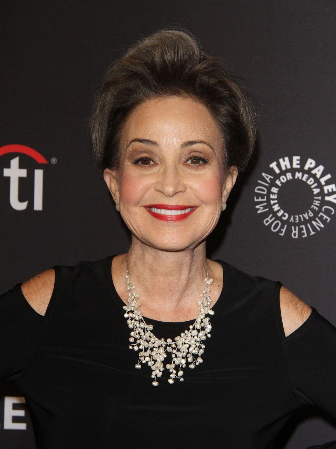 40 Hot And Sexy Annie Potts Photos.