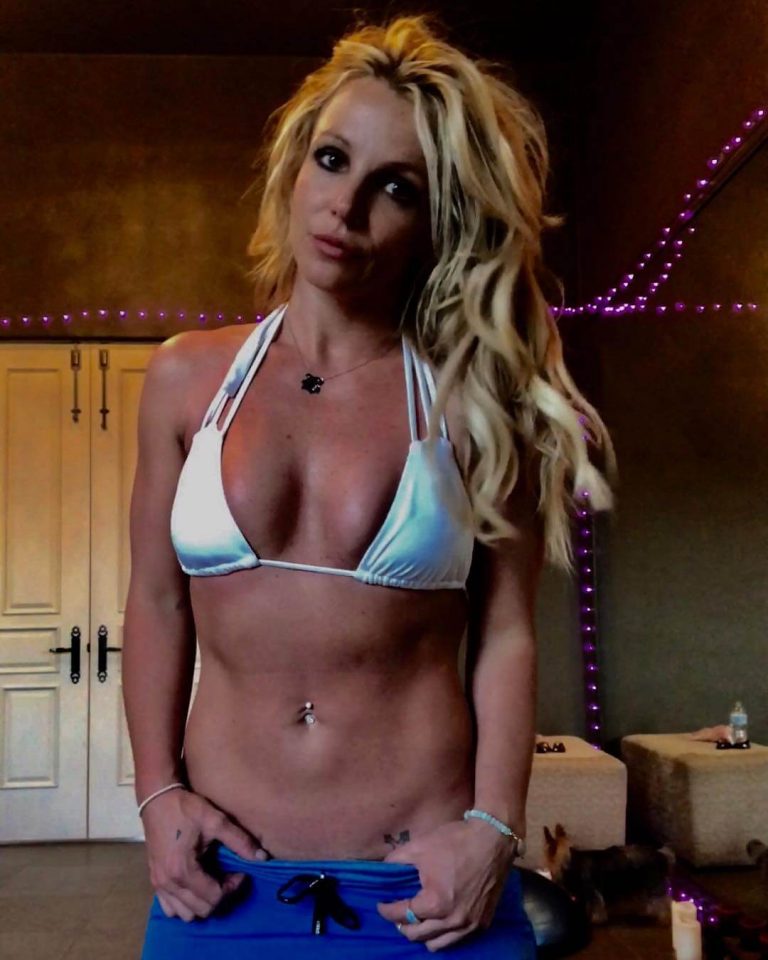 Nudes britneyy.official Britney Spears