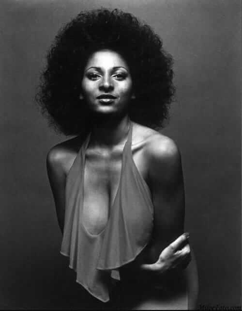 These sexy Pam Grier bikini photos will make you wonder how someone so beau...