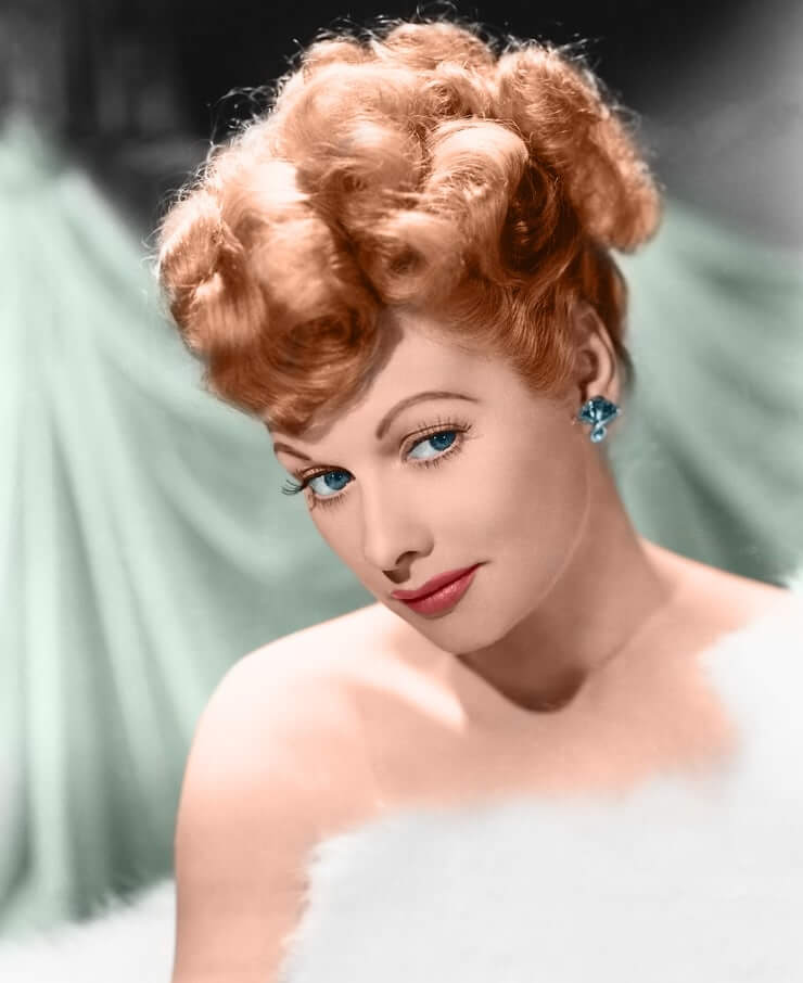 These sexy Lucille Ball bikini photos will make you wonder how someone so b...