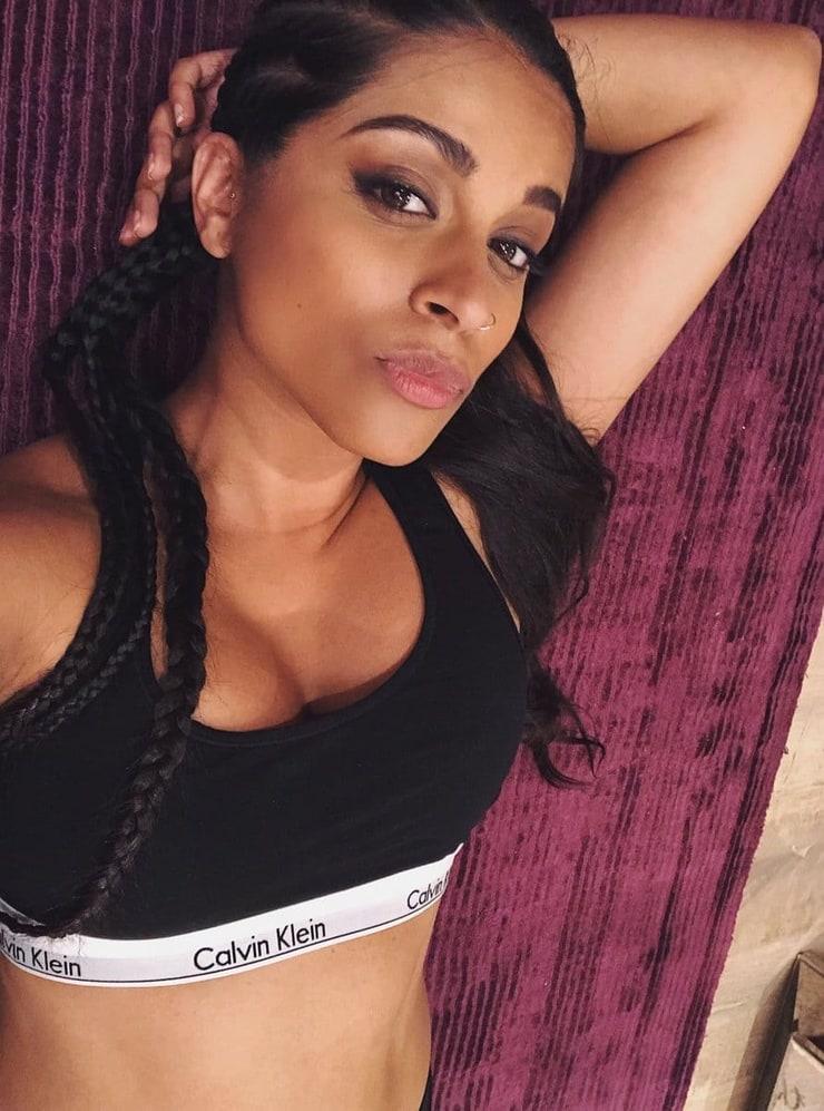 50 Lilly Singh Hottest Pictures.