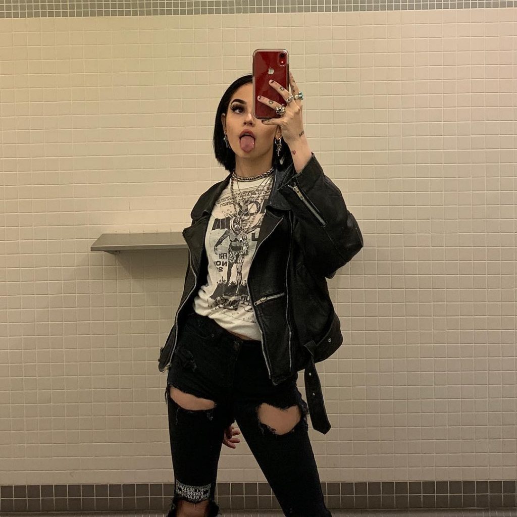 60 Hot Maggie Lindemann Photos That Will Make Your Day Better - 12thBlog