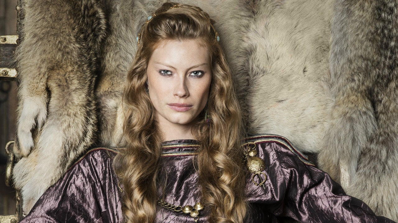 Alyssa Sutherland rose to fame in the drama TV series Vikings. 