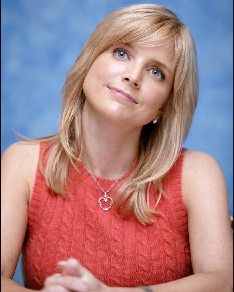 50 Hot Courtney Thorne Smith Photos Will Make Your Day Better.