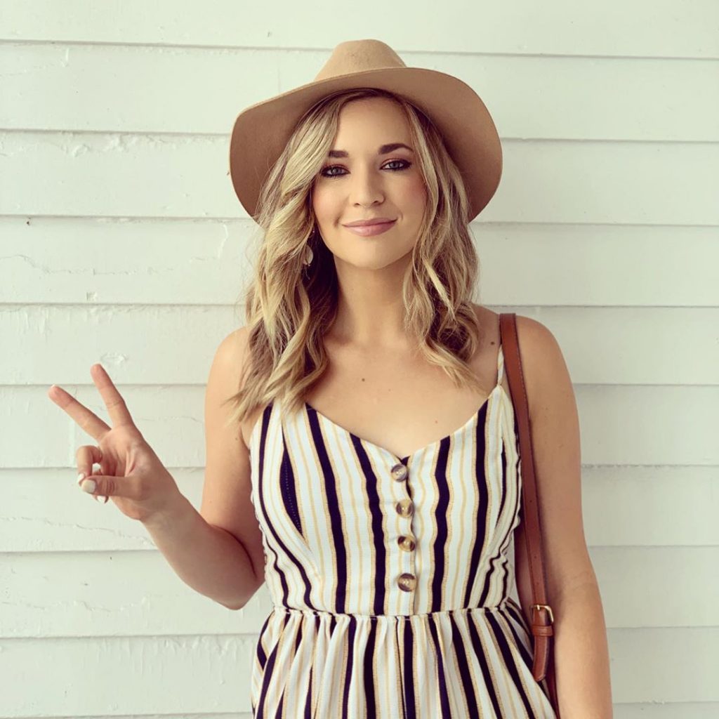 50 Hot And Sexy Katie Pavlich Photos.