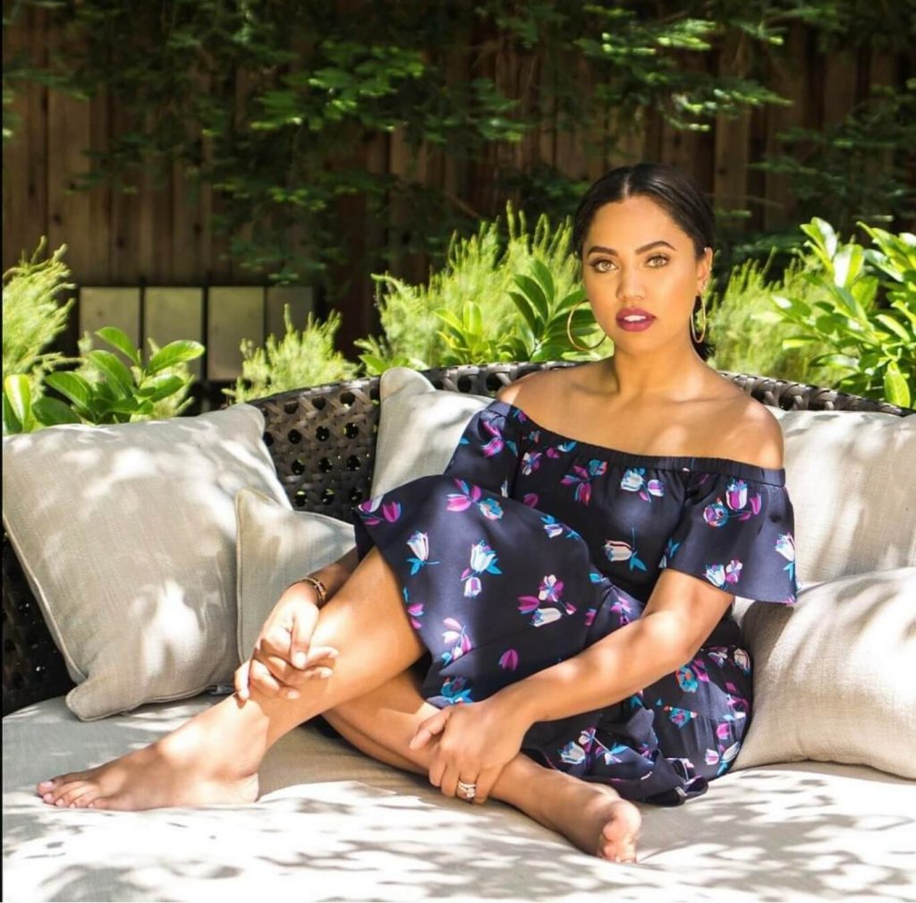 46 Sexy And Hot Ayesha Curry Photos.