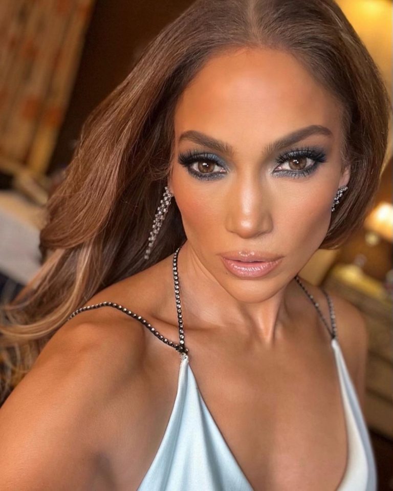 30 Hot And Sexy Jennifer Lopez Photos 12thblog