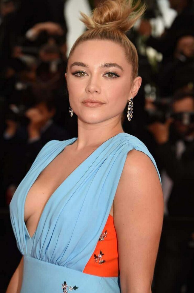 The Hottest Photos Of Florence Pugh.