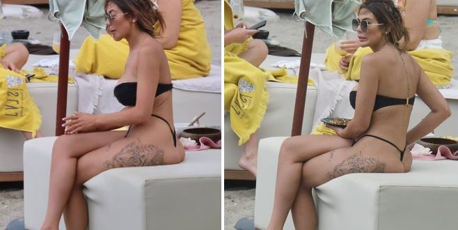 Chloe Ferry rocks a bikini while on holiday in Puerto Banus